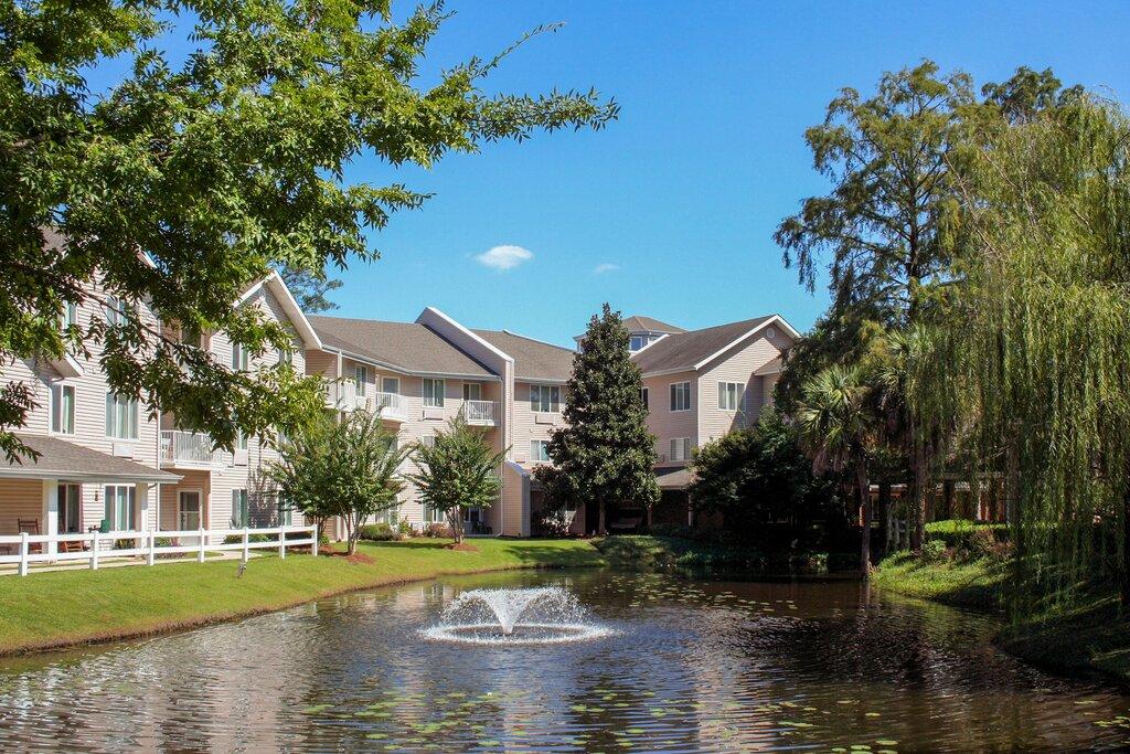 Holiday River's Edge