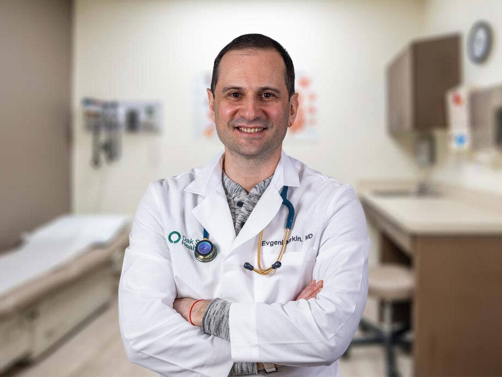 Evgeni Mirkin, MD - Oak Street Health