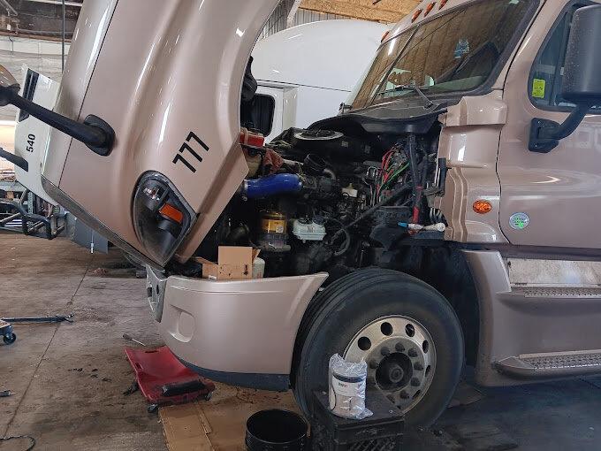 Parkwood Truck Repair Inc