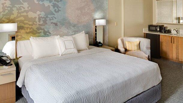 Courtyard St. Louis Airport/Earth City