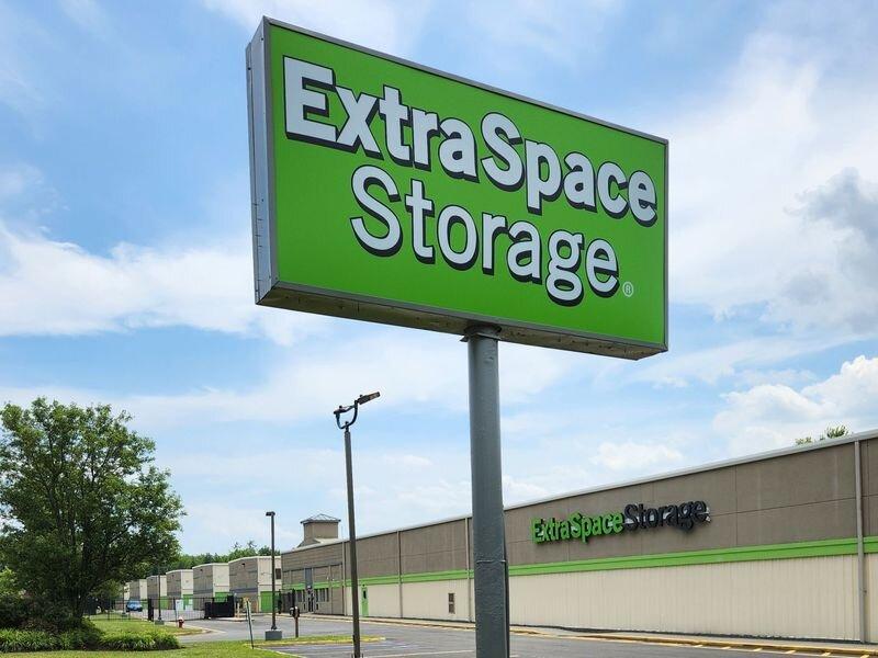 Extra Space Storage