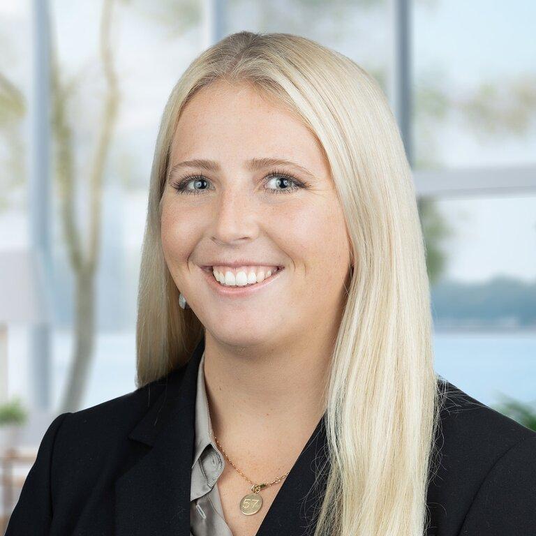 Merrill Lynch Financial Advisor Cassandra Henning