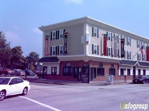 Strawberry Oak Apartments