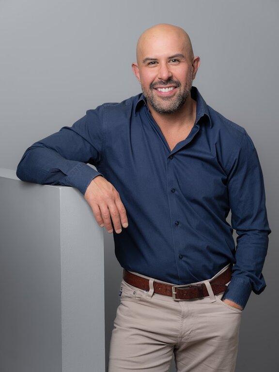 Ernest Castro MD PLLC