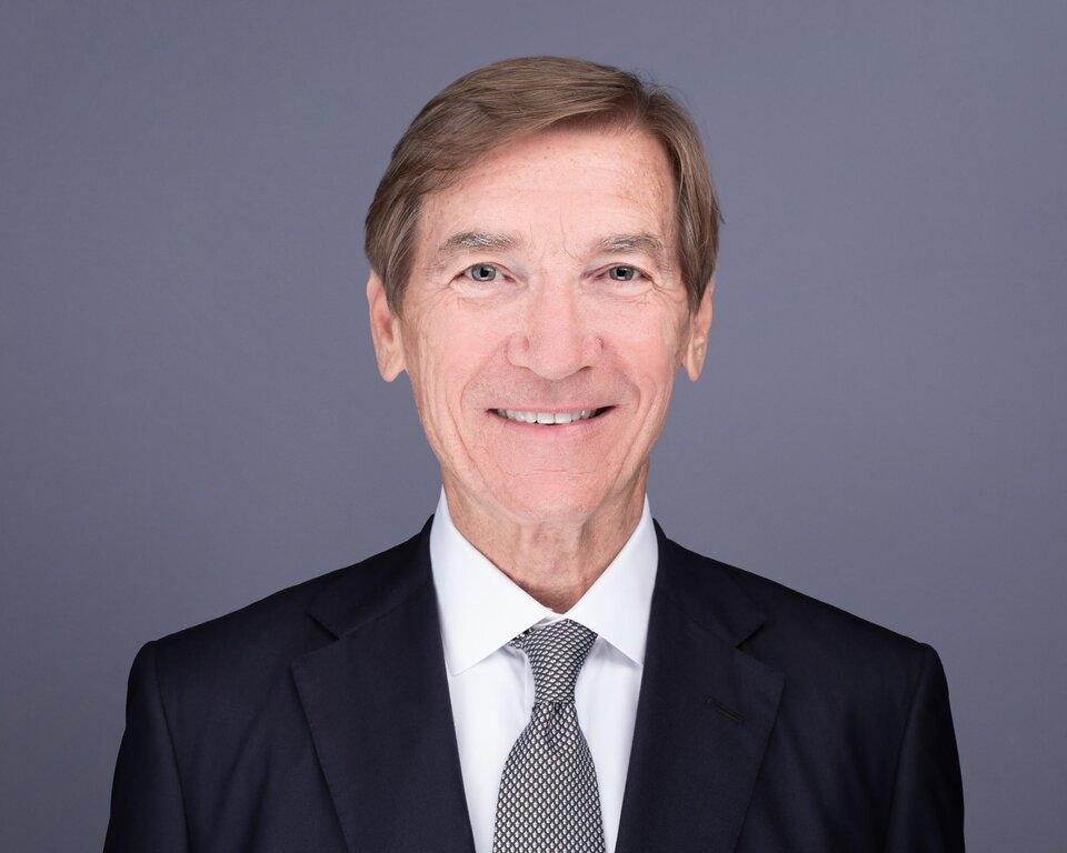 Merrill Lynch Financial Advisor Benjamin Roberts