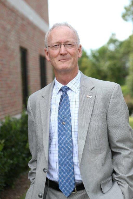 Merrill Lynch Financial Advisor Gordon Davis