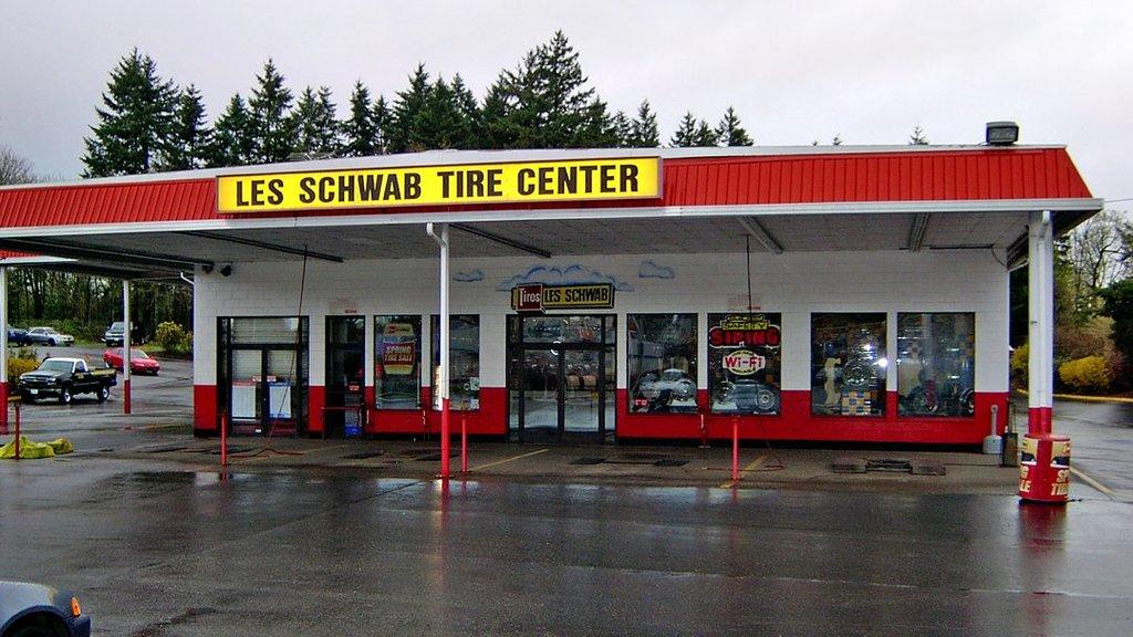 Les Schwab Tire Center