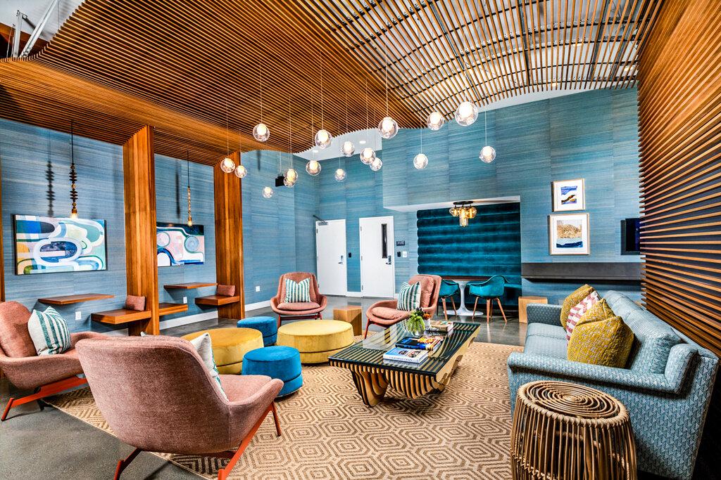 Junction Santa Monica