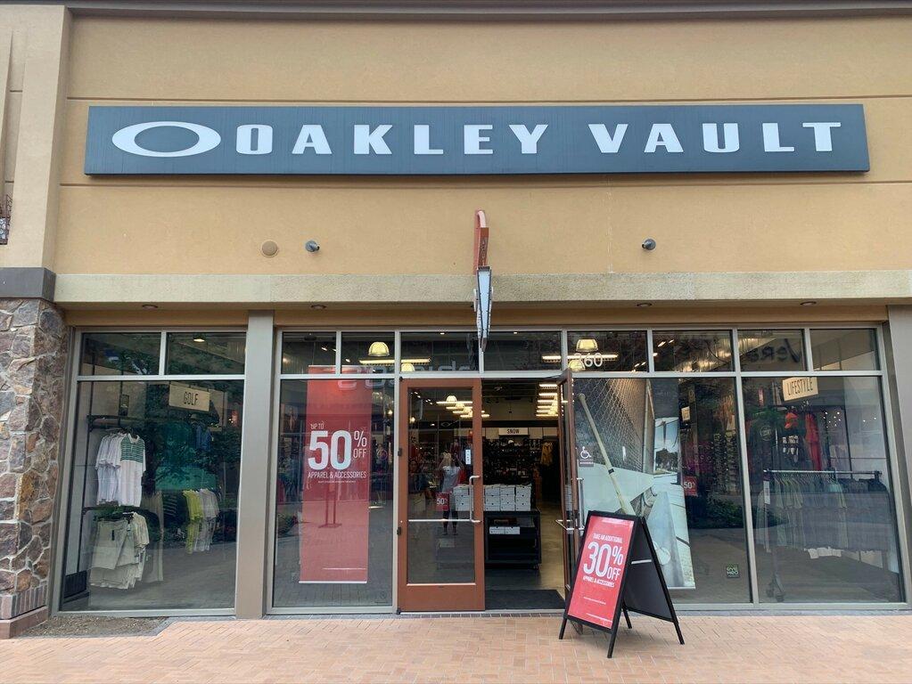 Oakley Vault