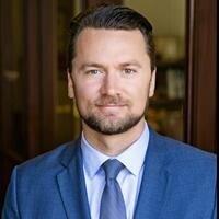 Merrill Lynch Financial Advisor Joshua Rayburn