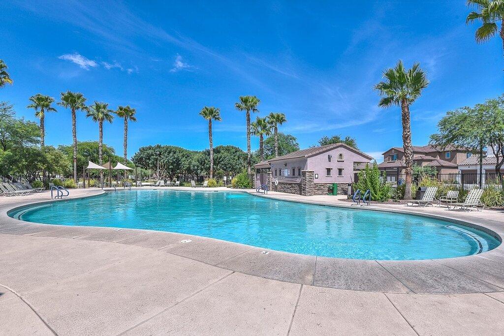 KB Home the Enclaves at Desert Oasis