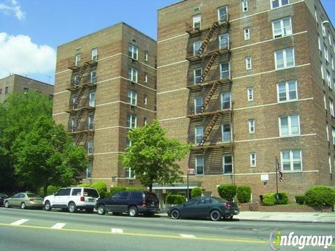 Holliswood House Management Co