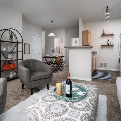 Catalina Club Apartments