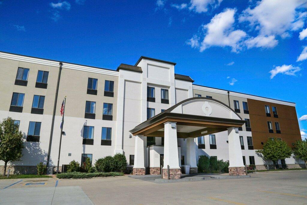 Holiday Inn Express Fargo-West Acres By IHG