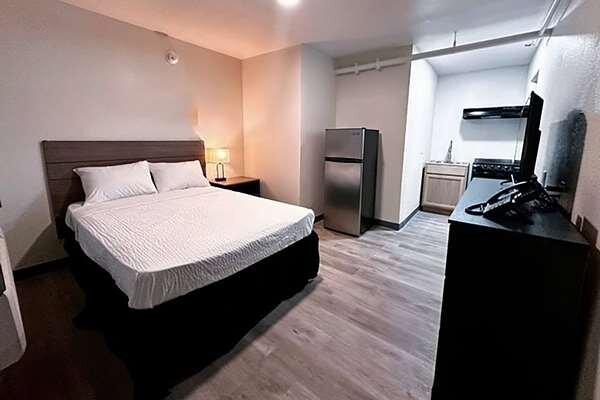 Studio City Suites A Travelodge by Wyndham