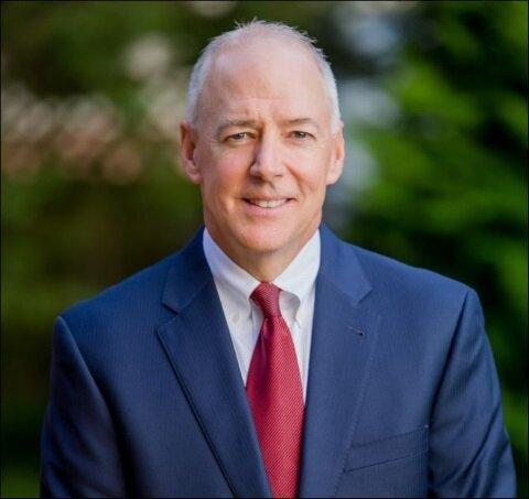 Merrill Lynch Financial Advisor Christopher Lewis