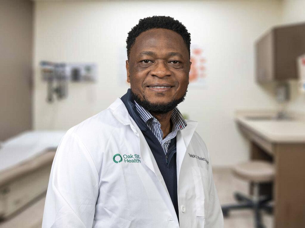 Kiven Bonongwe, NP - Oak St. Health