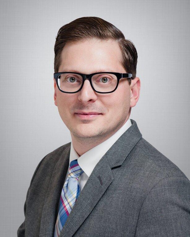 Merrill Lynch Financial Advisor Benjamin Witten