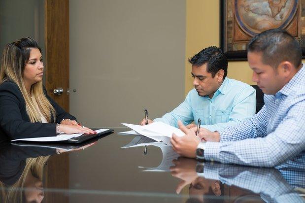 Stewart J Guss, Injury Accident Lawyers-Los Angeles