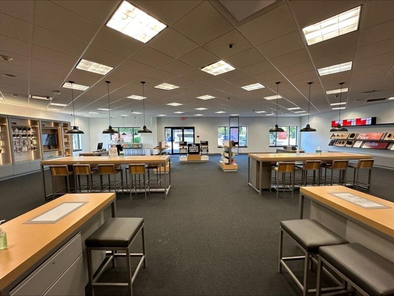 Cellular Sales-Verizon Authorized Retailer