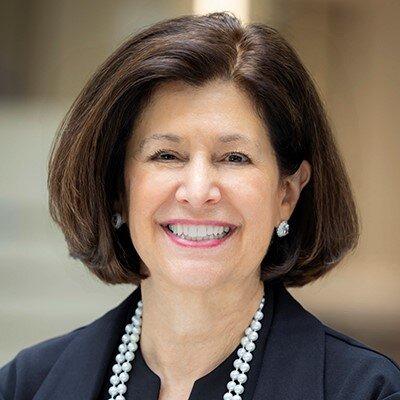 Merrill Lynch Financial Advisor Lisa La Vecchia