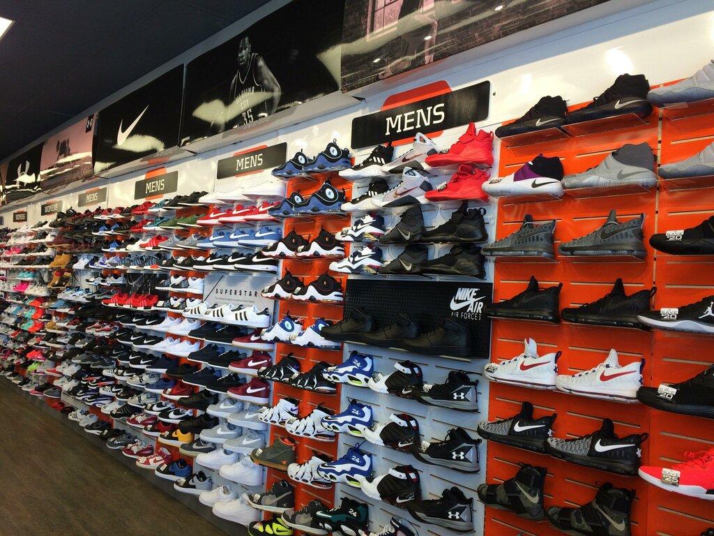 Hibbett Sports