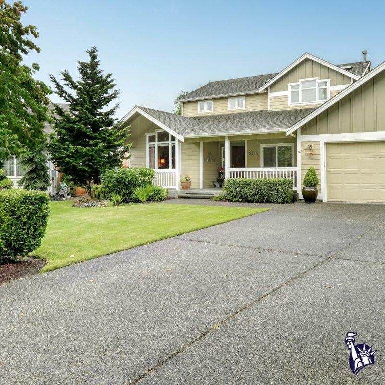 Andree Pospisil at Comparion Insurance Agency