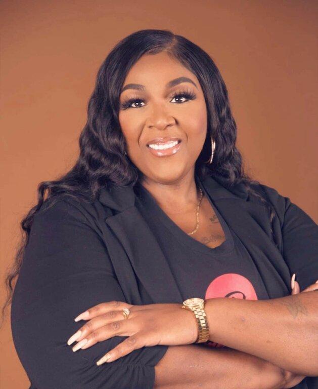 Venisha Davis-Intuit Turbotax Verified Pro