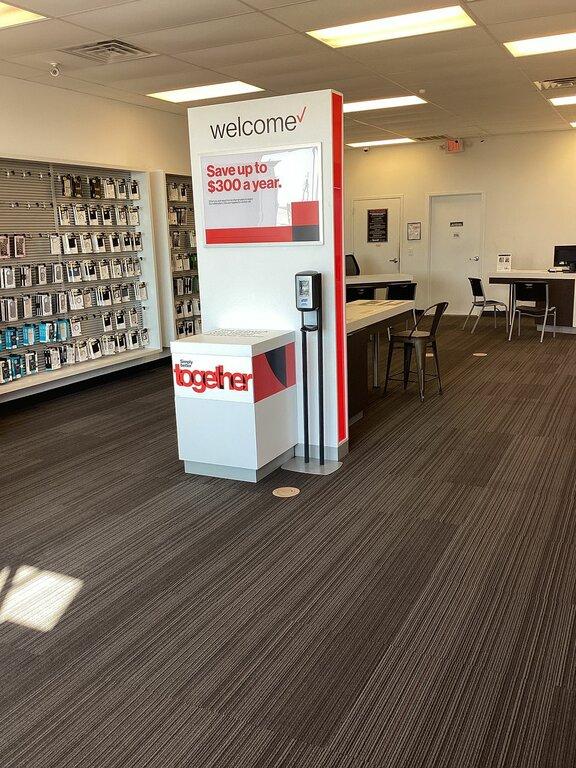 Russell Cellular-Verizon Authorized Retailer