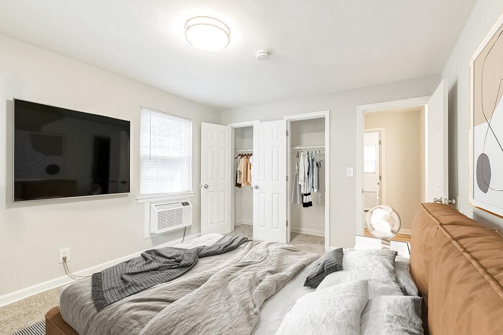 Eagle Rock Apartments at Maplewood