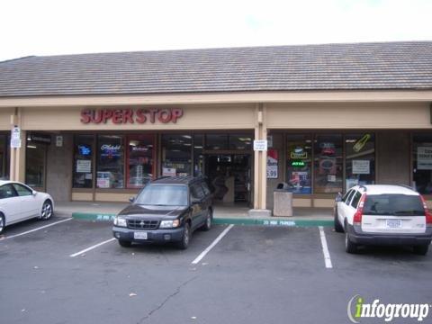 Southampton Center, A Kimco Property