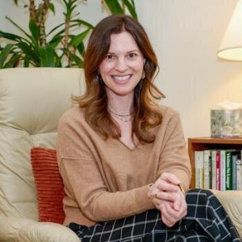 Dr Marissa Tunis: Emdr, Relationship & Grief Therapist