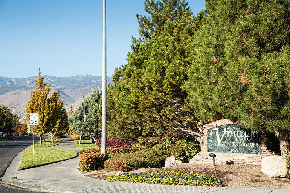 The Vintage at South Meadows Condominium Rentals