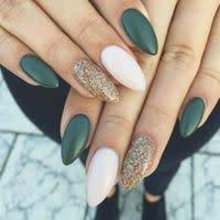 Natural Nail Studio