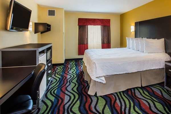 Days Inn & Suites by Wyndham Augusta Near Fort Gordon