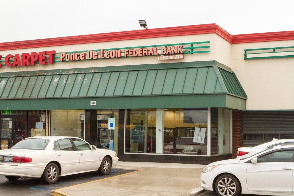 Ponce Bank, Flatlands