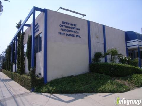 Nikfarjam S David, DDS