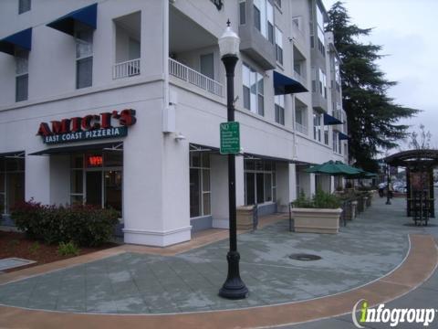 Amici's East Coast Pizzeria