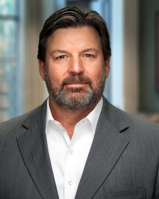 Merrill Lynch Financial Advisor Gregg Davis