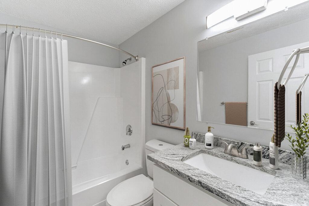 Eagle Rock Apartments at Manchester