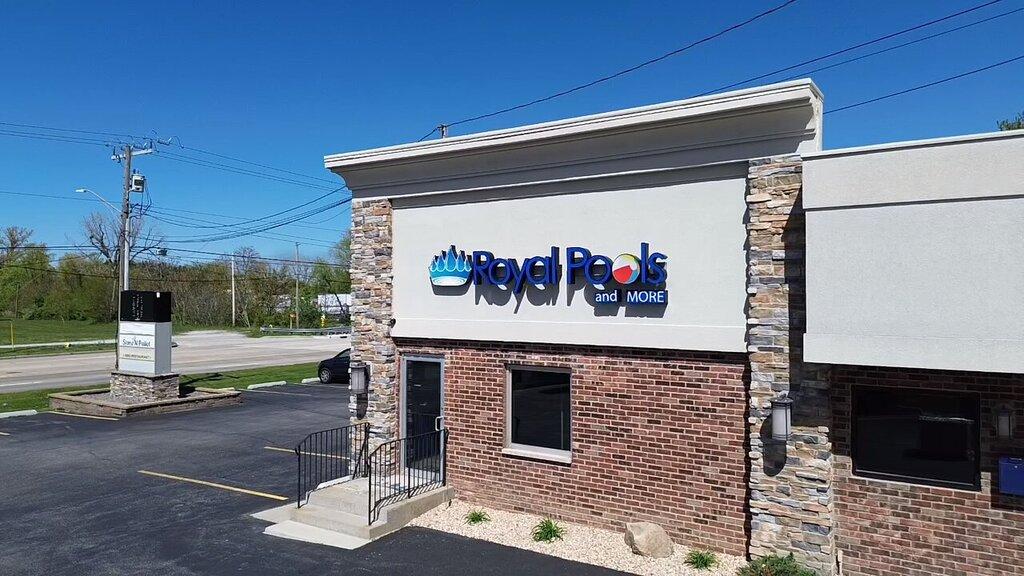 Royal Pools & More
