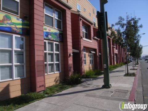 International Boulevard Apartments