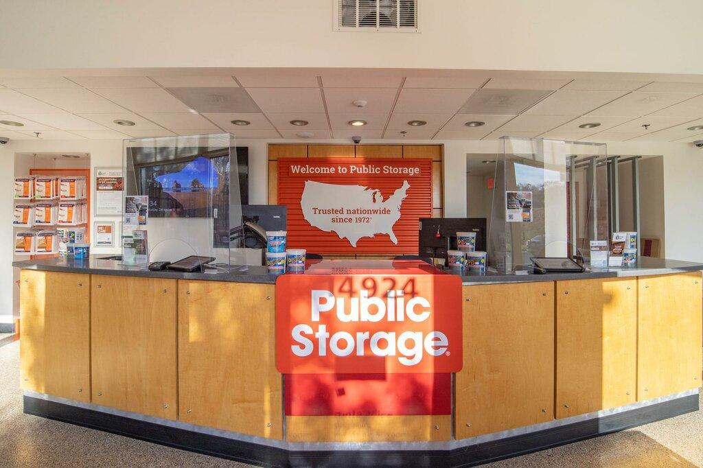 Public Storage