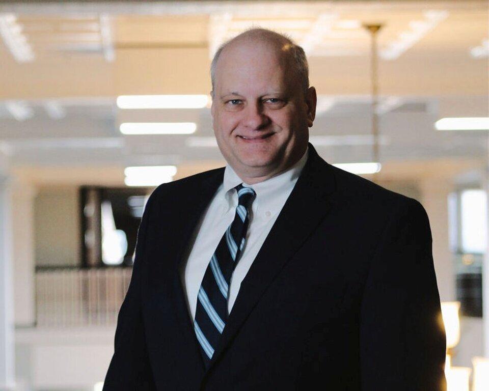 Merrill Lynch Financial Advisor Douglas Graves