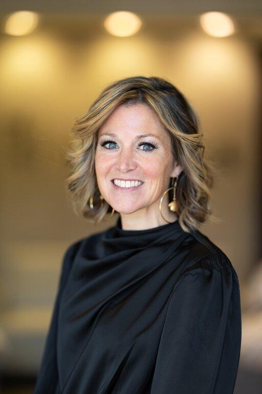 Merrill Lynch Financial Advisor Courtney Hogan