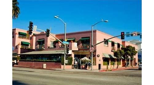 Younique Surgery Center & Medical Spa