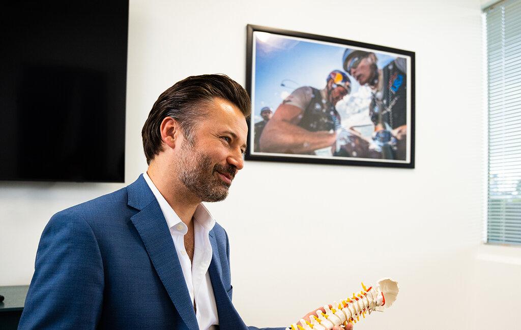 Luke Macyszyn, MD - Encino