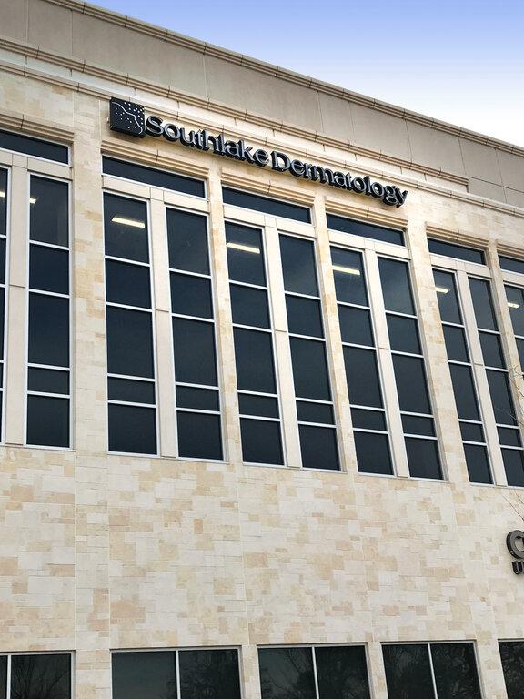 Elizabeth B Palazzetti - Southlake Dermatology