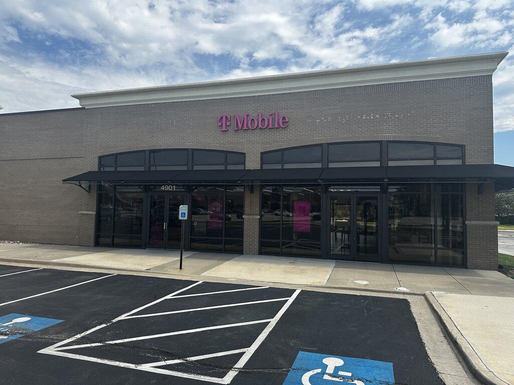 T-Mobile Experience Store