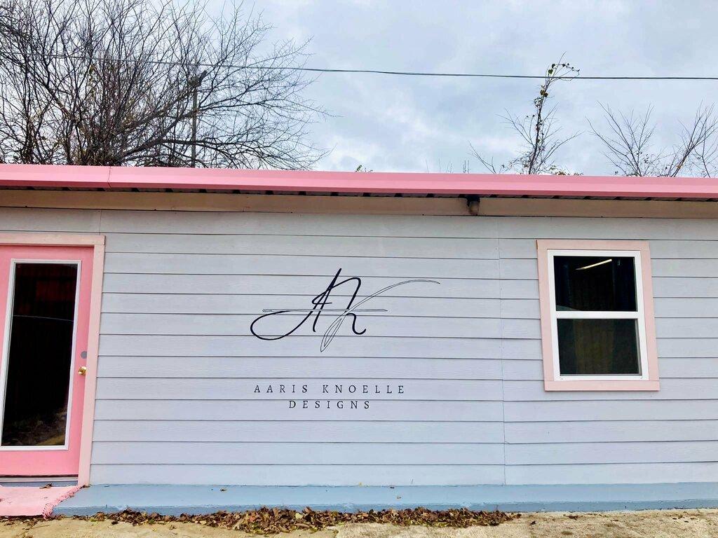 Aaris Knoelle Designs